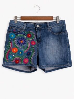 Gypsy Soule Embroidered Denim Shorts Floral Bedazzled Y2K Boho Size 8/29
